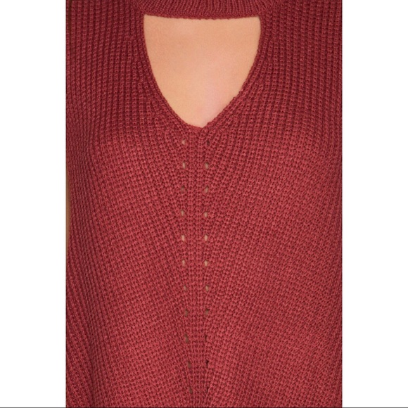 Brick Red Sleeveless Sweater with Keyhole Neckline - Picture 4 of 8